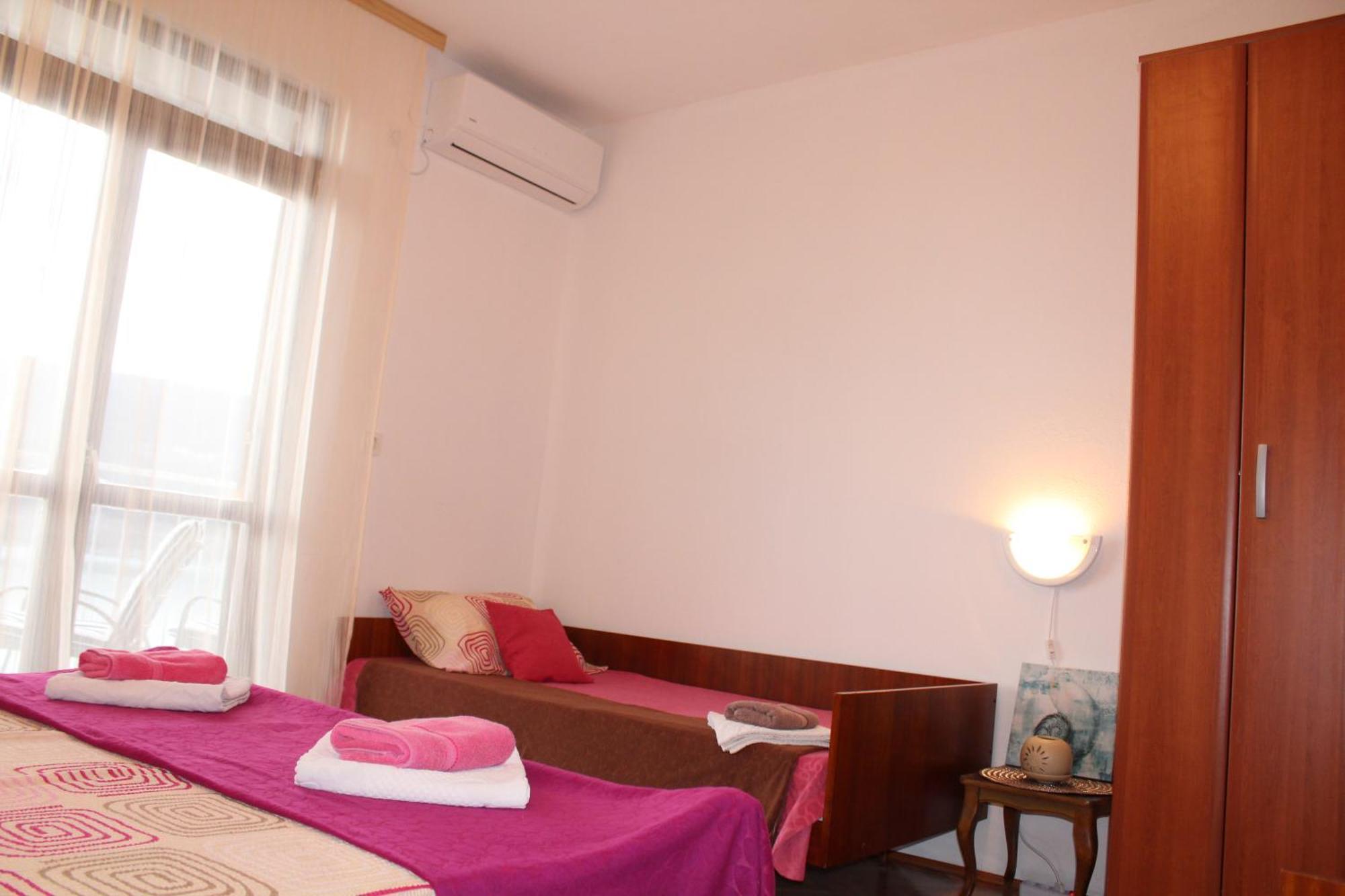 Guest House Tomanovic Herceg Novi Chambre photo